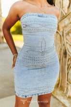 Load image into Gallery viewer, Cowgirl Attitude