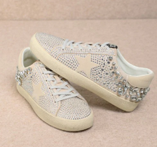 Load image into Gallery viewer, Goldie