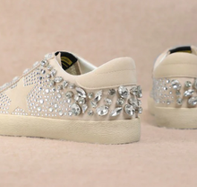 Load image into Gallery viewer, Goldie