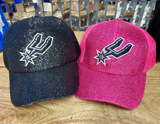 San Antonio Spurs glitter baseball caps in black and pink with embroidered logo