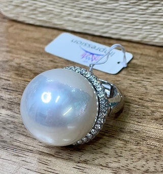 Pearl Dramatic