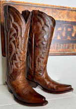 Load image into Gallery viewer, Circle G Women&#39;s Shedron Tall Western Boot
