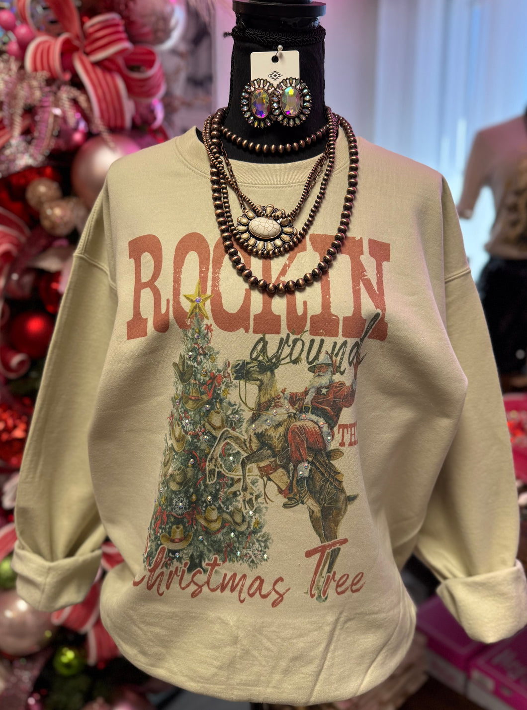 Country Rockin' Around The Tree