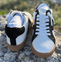 Load image into Gallery viewer, Ziti
