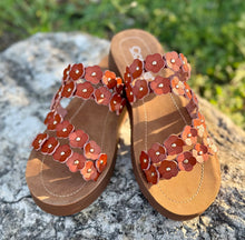 Load image into Gallery viewer, Floral
